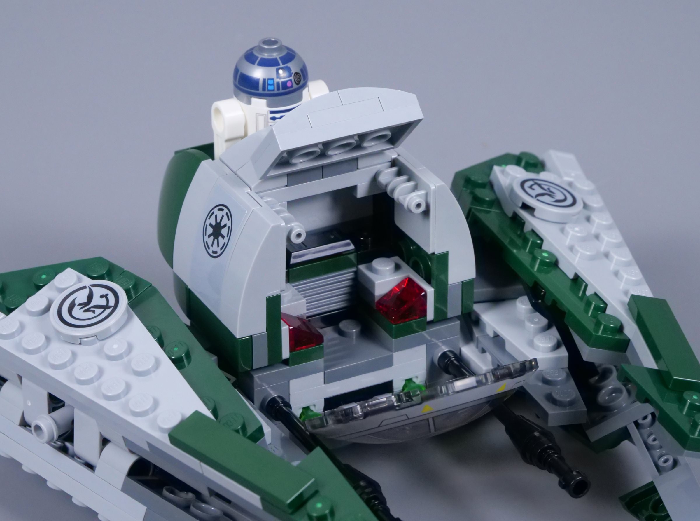 Blue jedi starfighter cheap lego